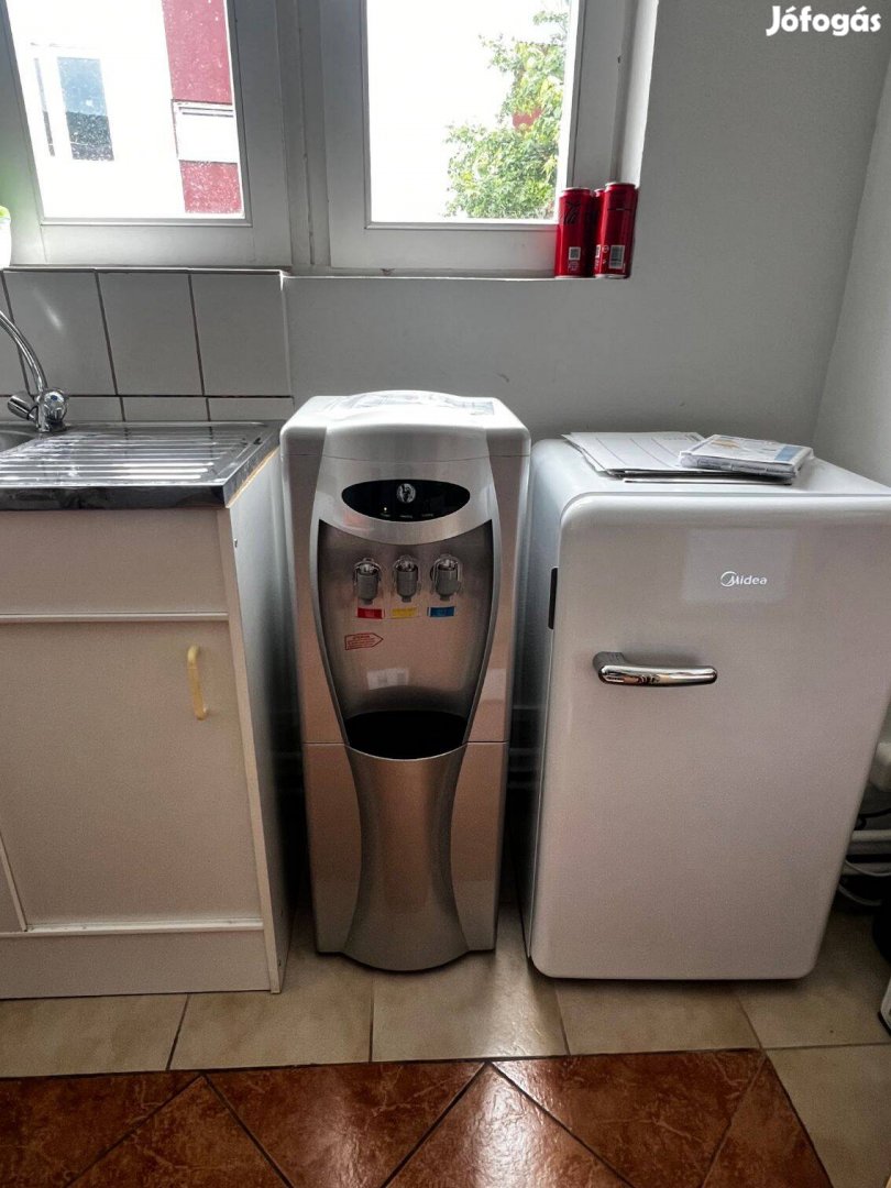 Hálózati vízadagoló, V208STA ezüst színben
