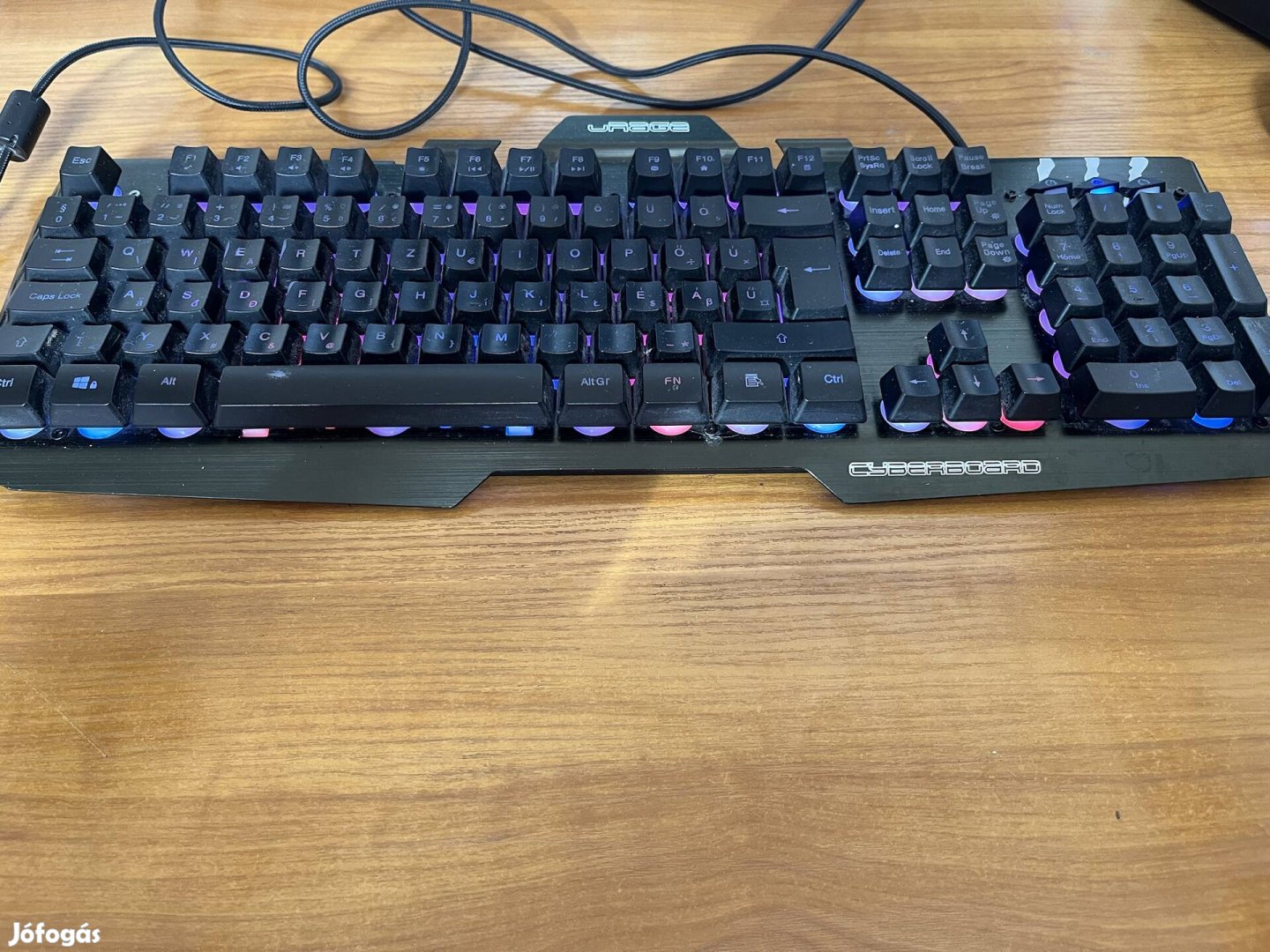 Hama mechanikus gamer billentyűzet dobozával eladó