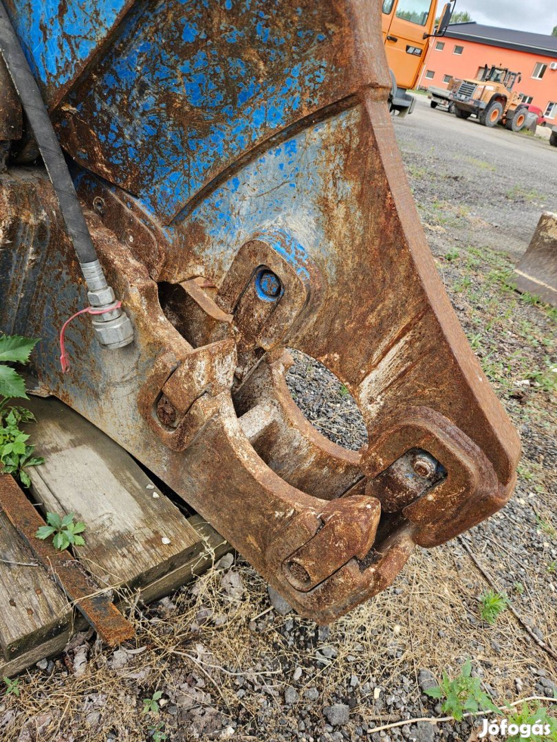 Hammer R18 Forgatható betonroppantó olló/rotating concrete breaker
