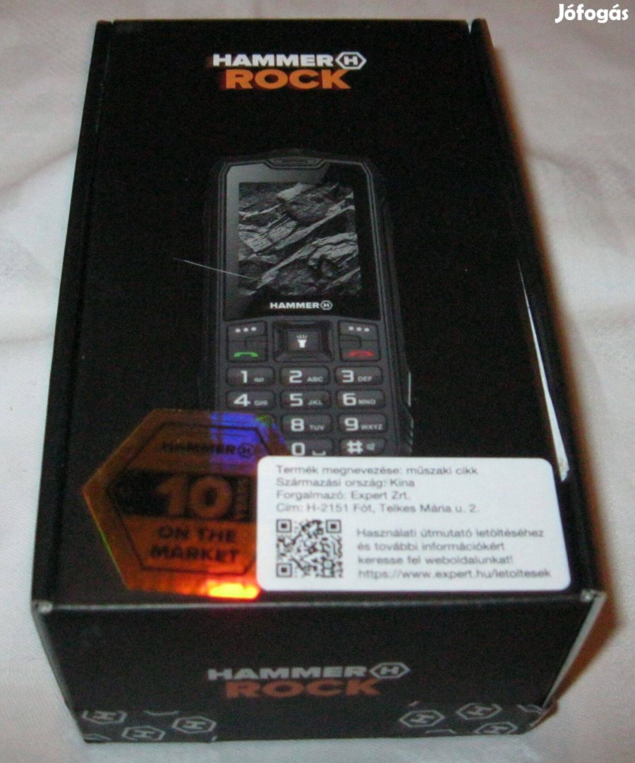 Hammer Rock kártyafüggetlen dual SIM-es nyomógombos mobiltelefon