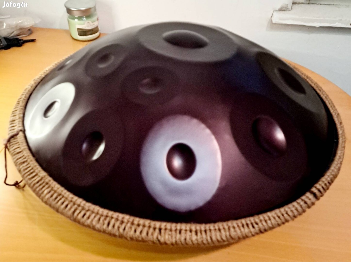 Handpan 12 hang, Violet design, D-moll