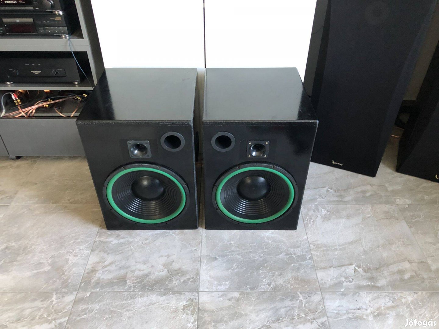 Hangfal 38cm-es mélyekkel, 500 Watt teljesítménnyel !