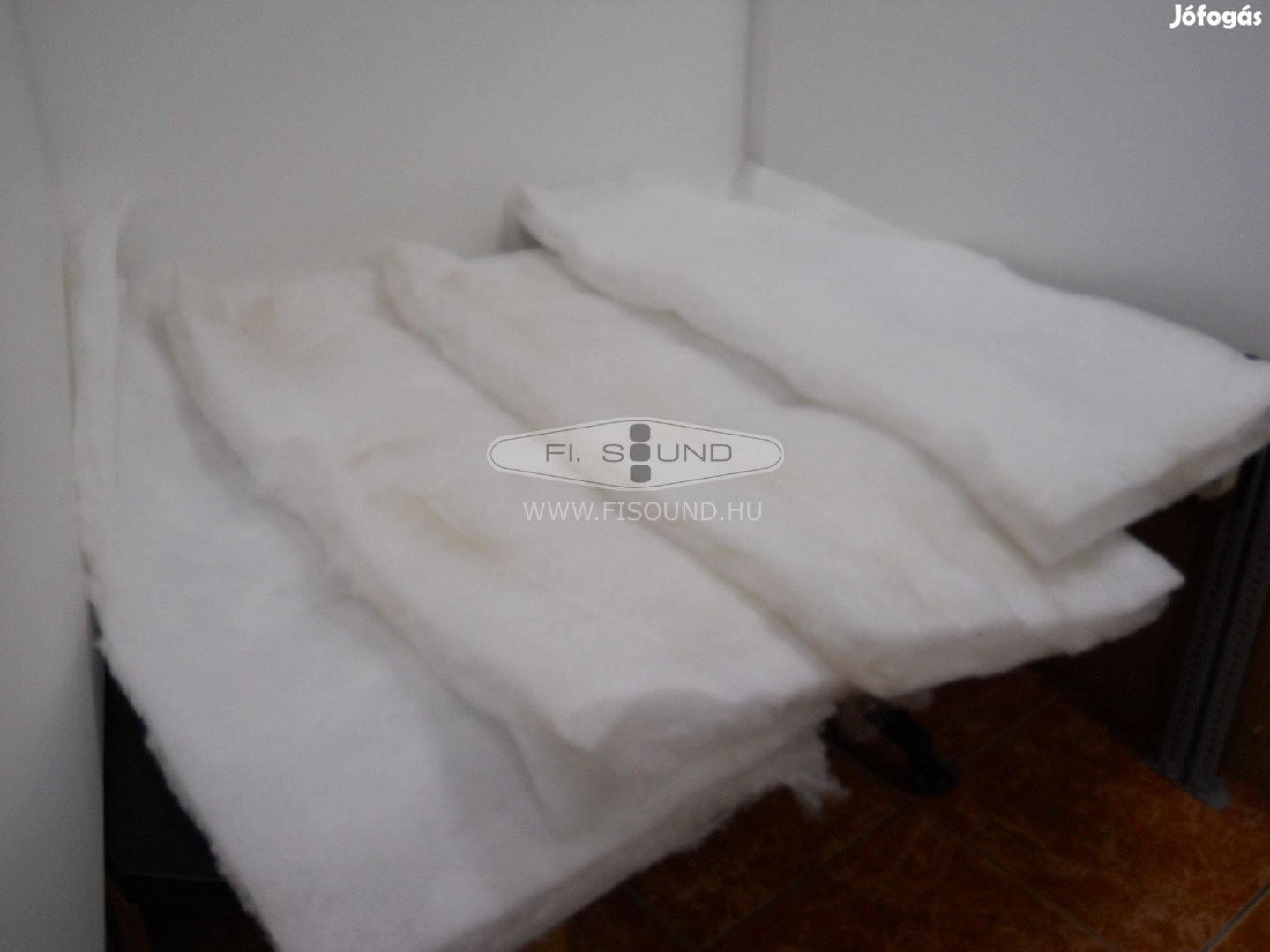 Hangfal vatelin 50x90x5 cm