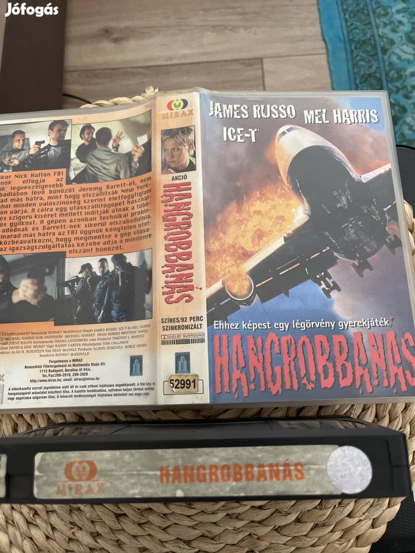 Hangrobbanás vhs