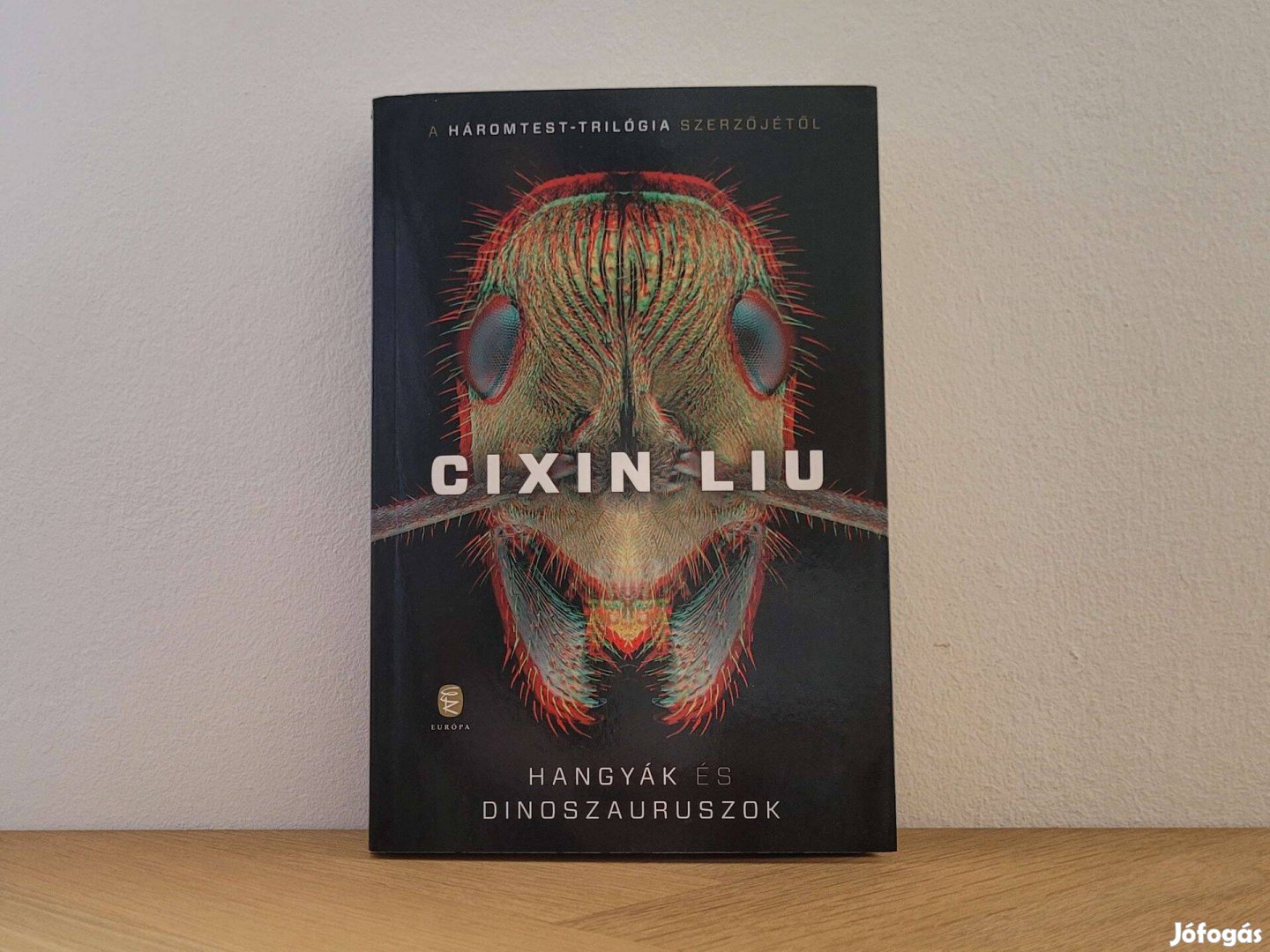 Hangyák és dinoszauruszok - Cixin Liu könyv eladó