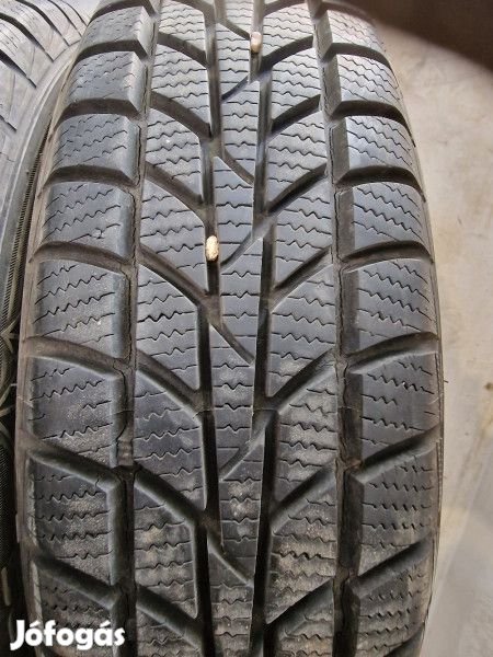 Hankook 155/65R14 W442 7-8mm DOT15 használt gumi HG12619 téli