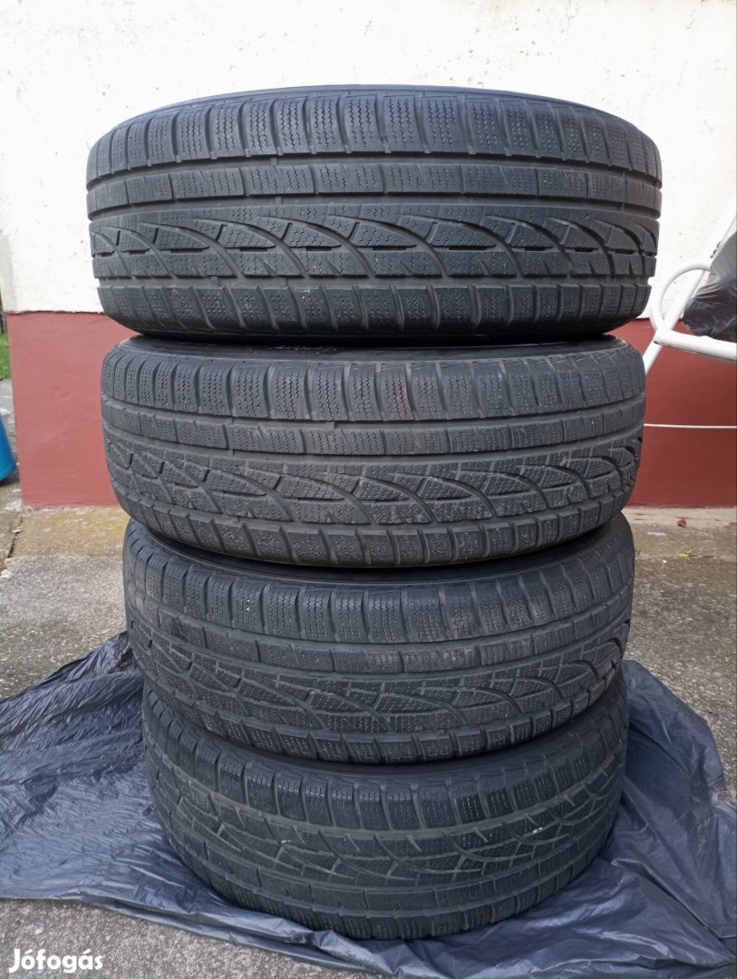 Hankook 16" téligumi garnitúra ( használt)