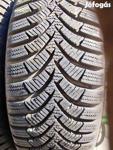 Hankook 175/65R15 W452 7mm DOT20 használt gumi HG13354 téli