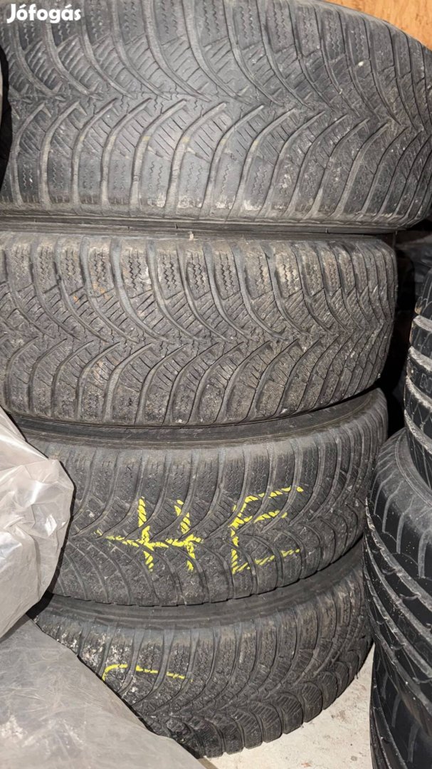 Hankook 175/65 R14 82T téli gumi lemezfelnin