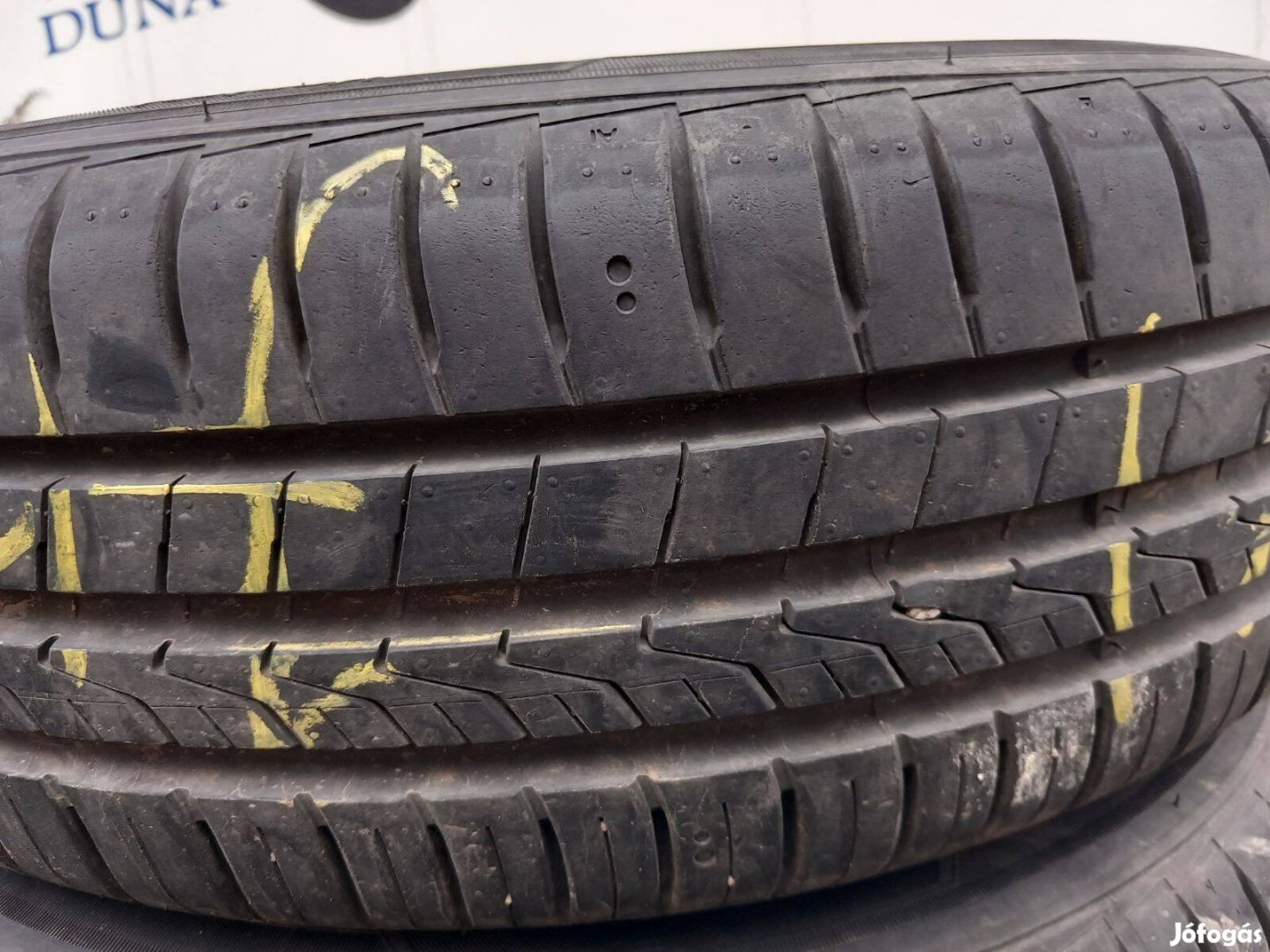 Hankook 175/65/R14 használt 2021-es nyári garnitúra felnivel eladó!