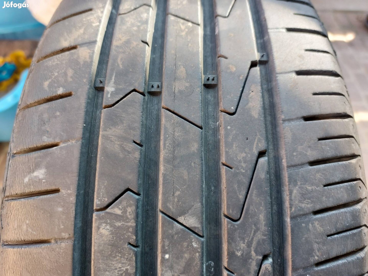 Hankook 195/50 R15 nyári gumi