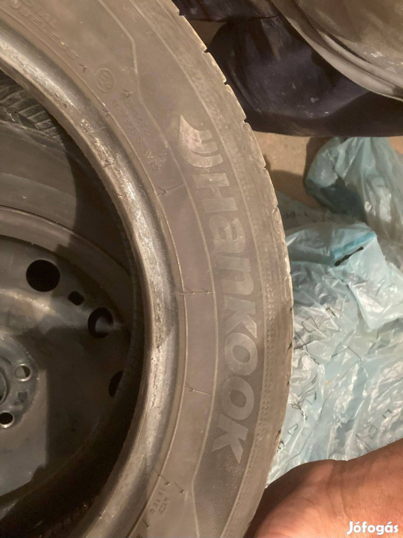 Hankook 195/55/16 nyári gumiszett