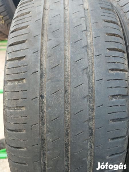 Hankook 195/60R16C RA18 5mm DOT20 használt gumi HG9775 nyári kistehe