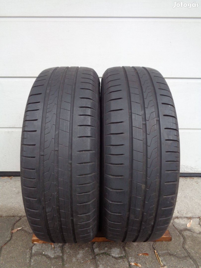 Hankook 195/65R15 nyári gumi pár 5mm-es mintával eladó