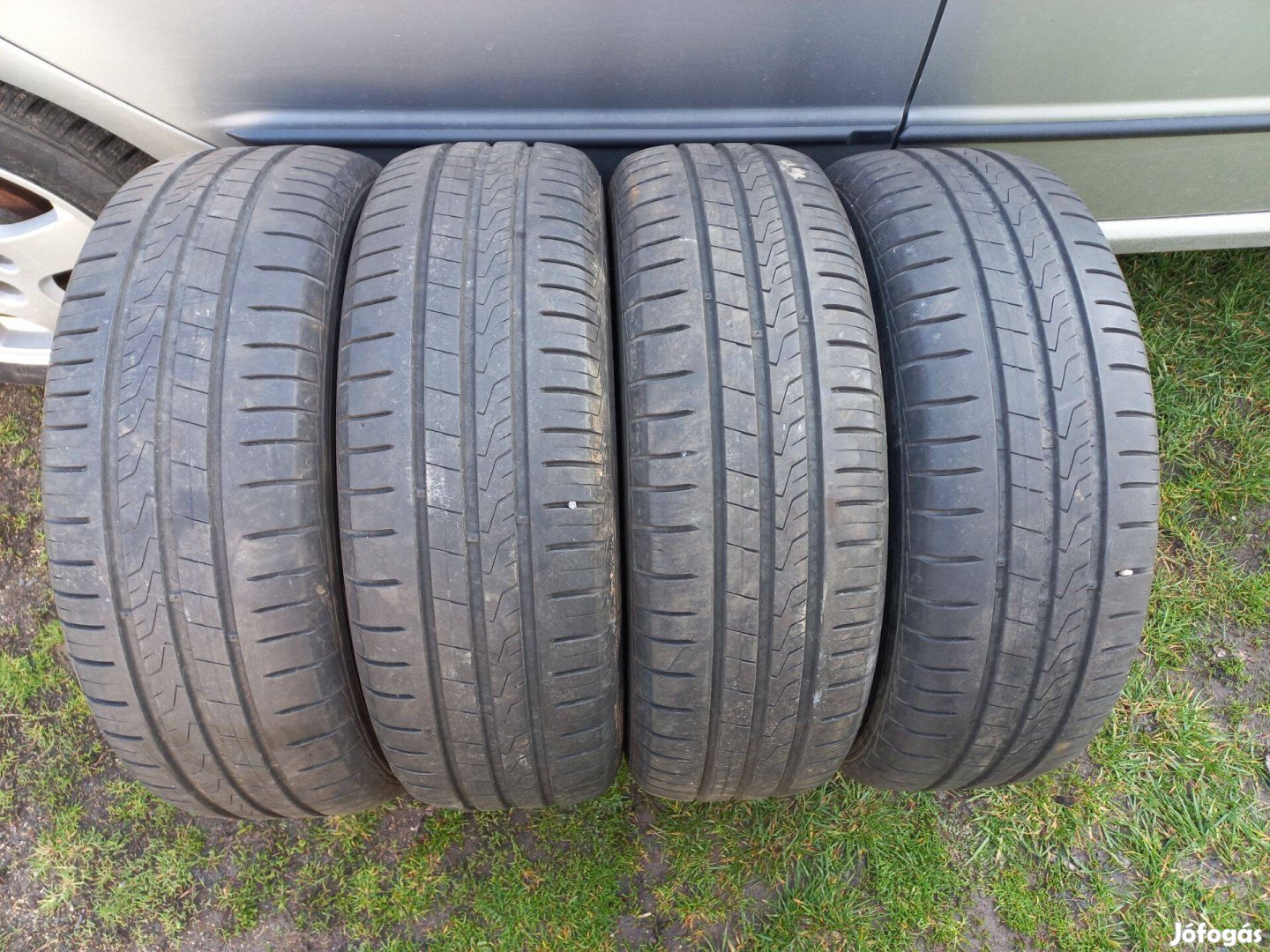 Hankook 195/65 R15 nyári gumik