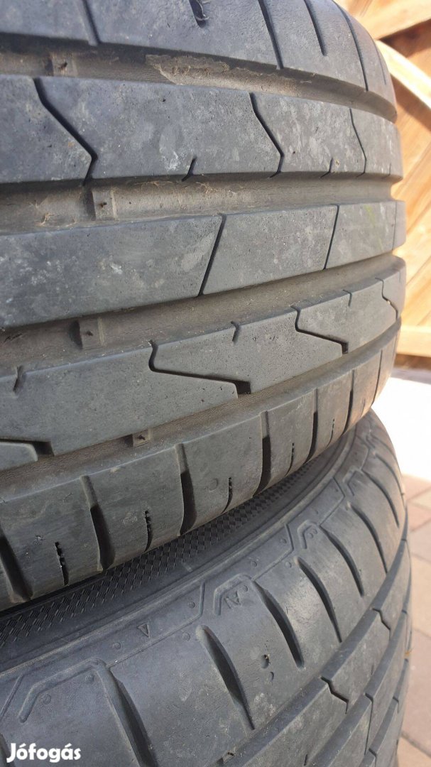 Hankook 195/65 R15 nyári gumik