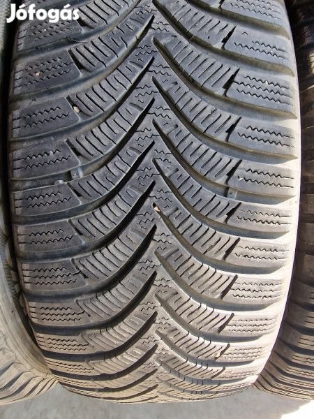 Hankook 205/55R16 W452 5mm DOT19/20 használt gumi HG13216 téli