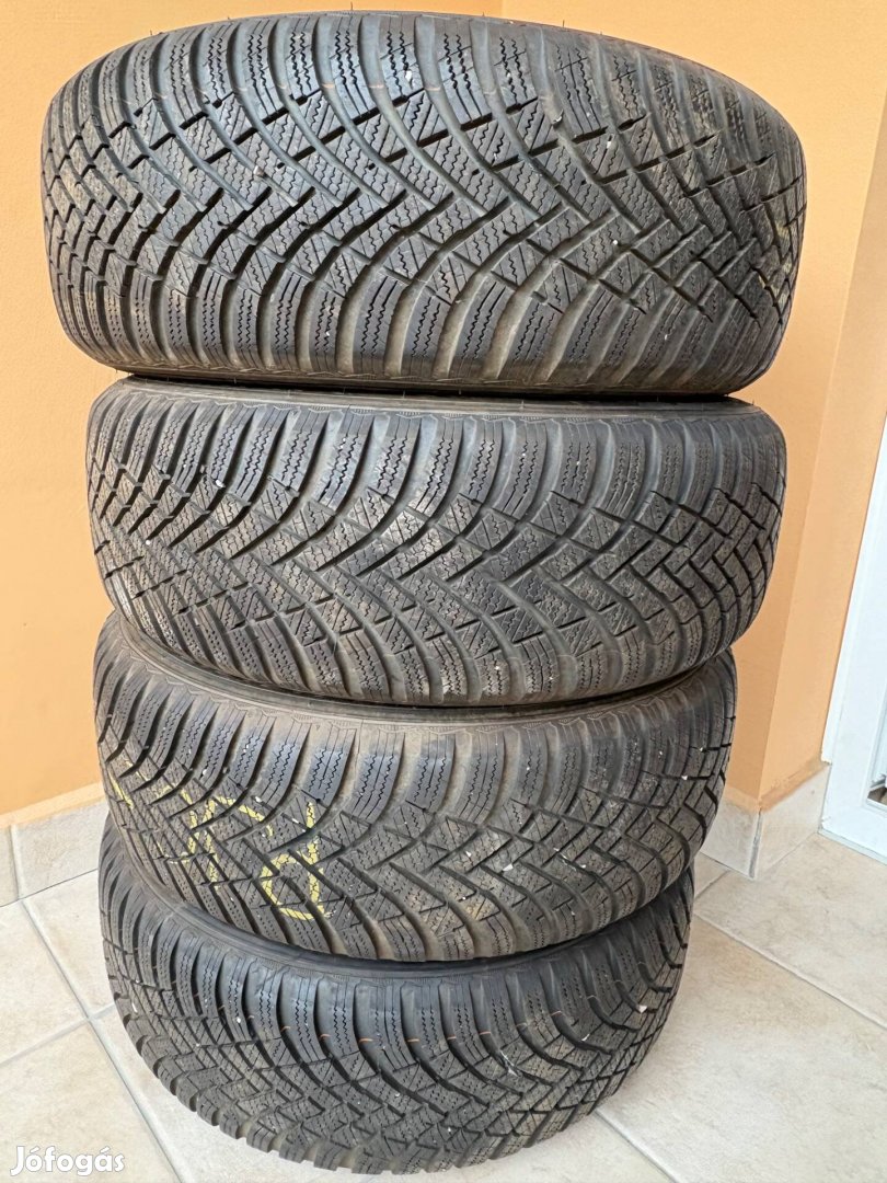 Hankook 205/55R16 téli gumi (4db), felnivel