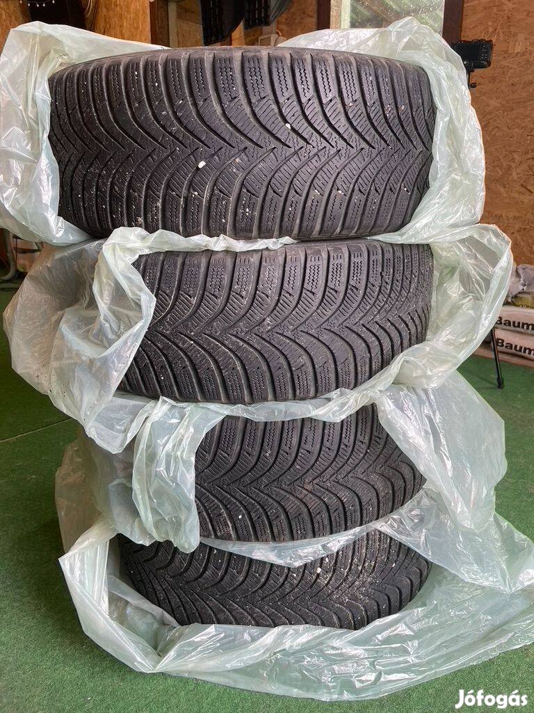Hankook 205/55R16 téli gumiabroncsok