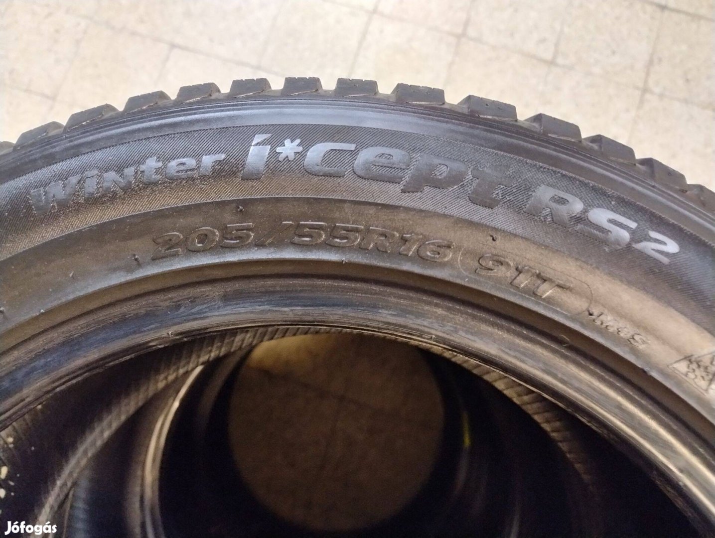 Hankook 205/55R16 téligumi eladó