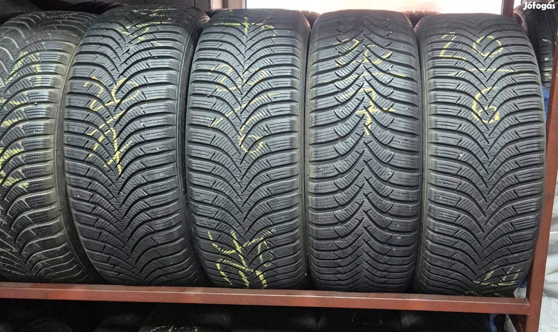 Hankook 205/55-16 téli gumi