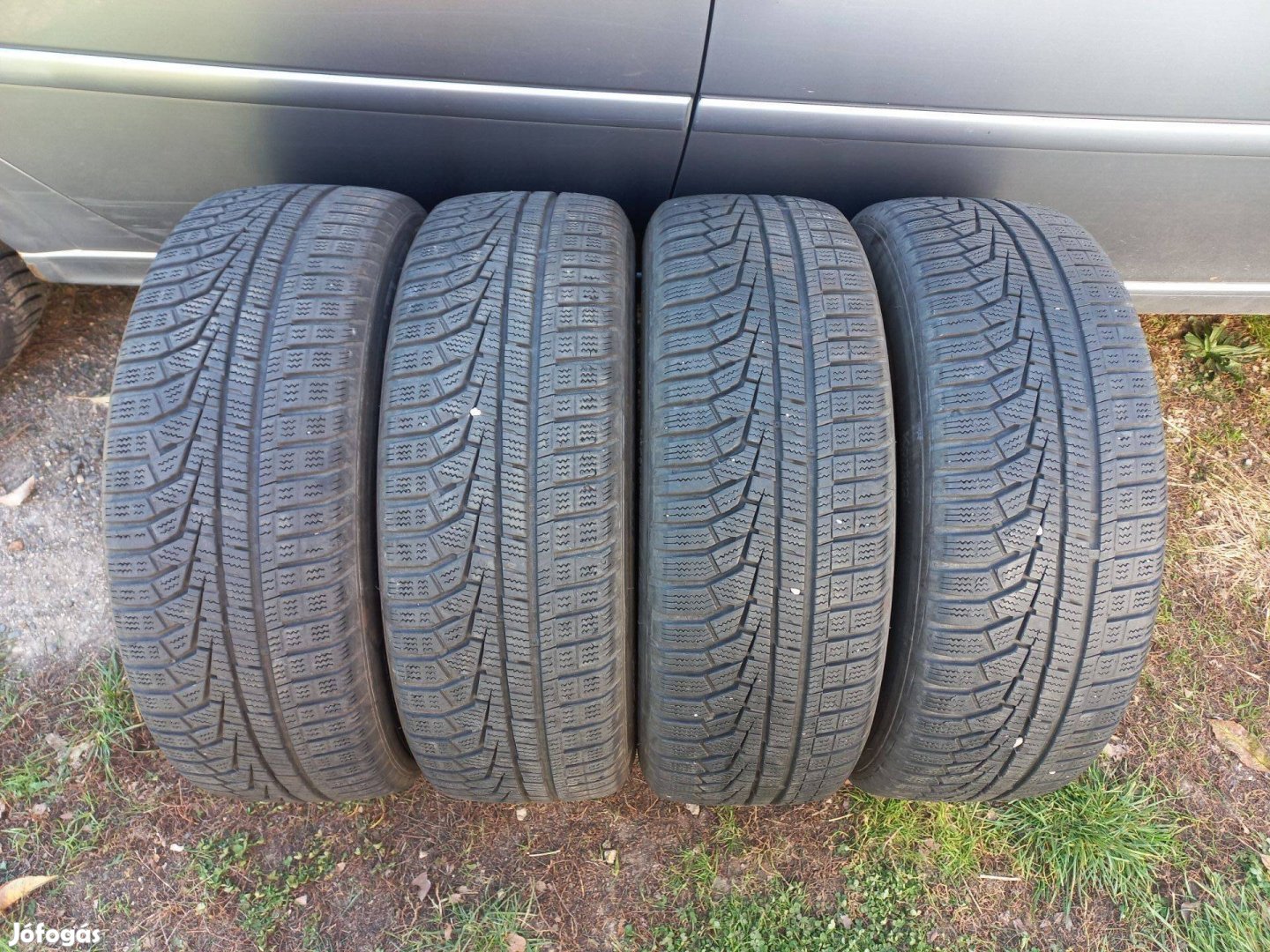 Hankook 205/60 R16 téli gumik