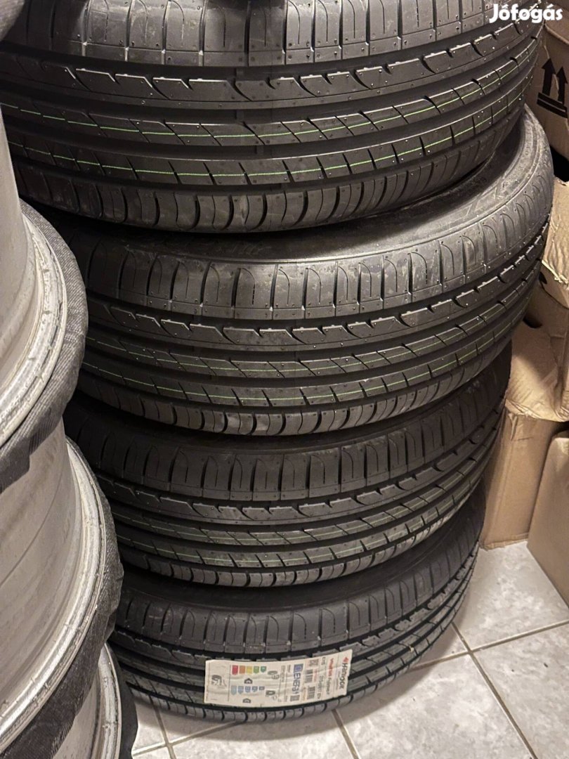Hankook 215/45 R17 új nyári gumik