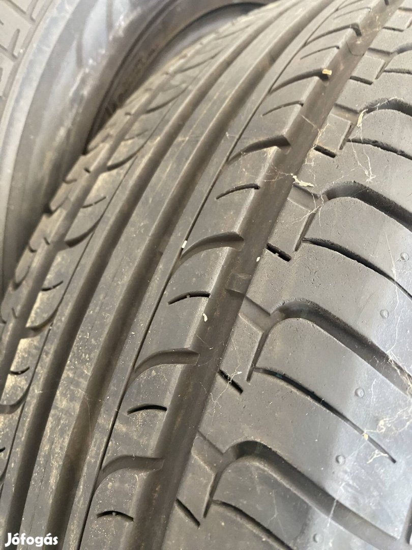 Hankook 225/60 R17 nyári szett
