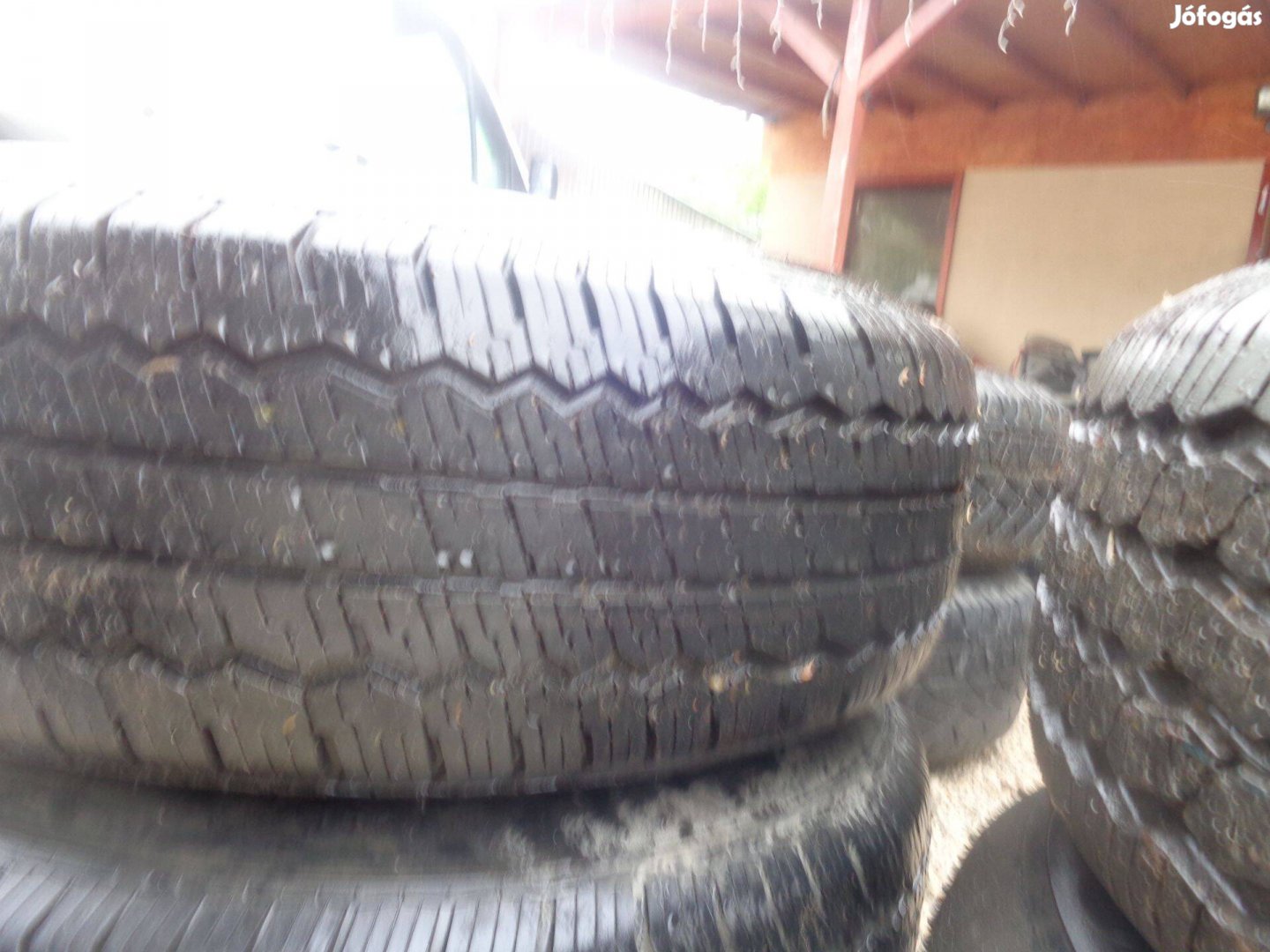 Hankook 225 75 R16 téli gumi