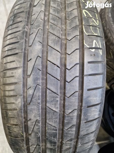 Hankook 235/55R18 K125A 6-7mm DOT21 használt gumi HG13293 nyári