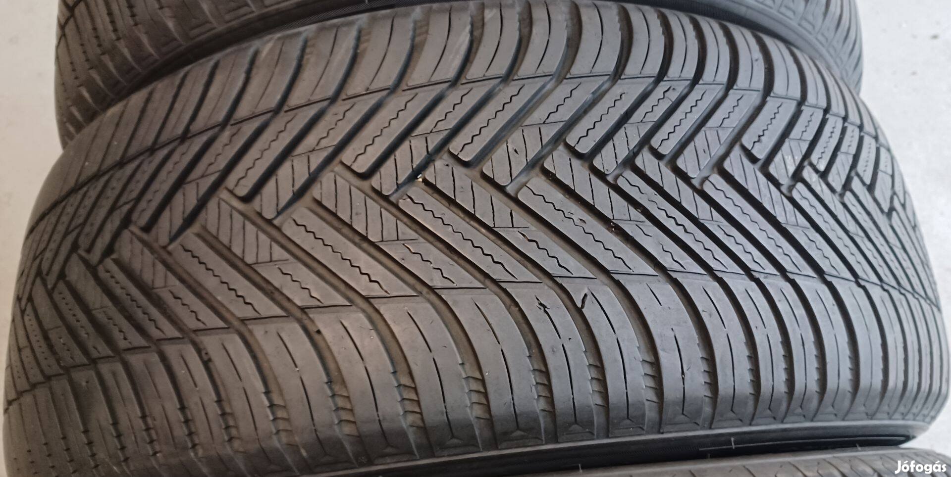 Hankook Kinergy 4S2 X 235/55 R19 255/50 R19 négyévszakos gumik 4db