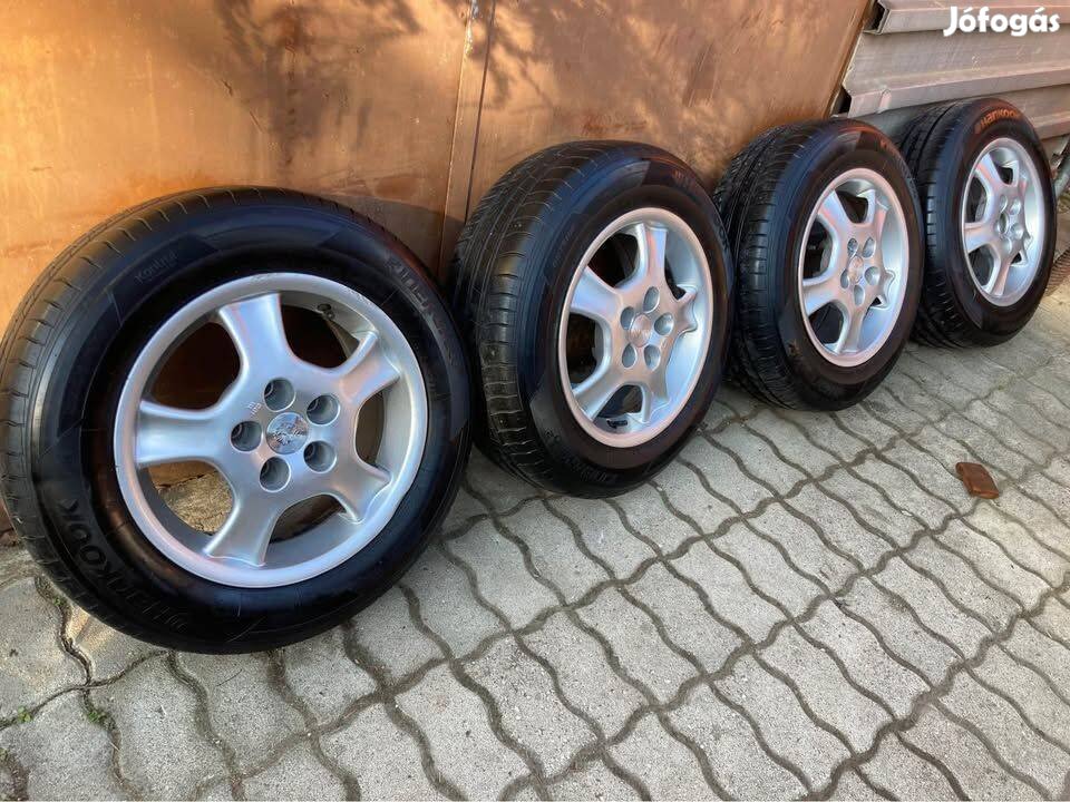 Hankook Kinergy Eco2 195/65 R15 gumik 5x114.3 alufelnivel!