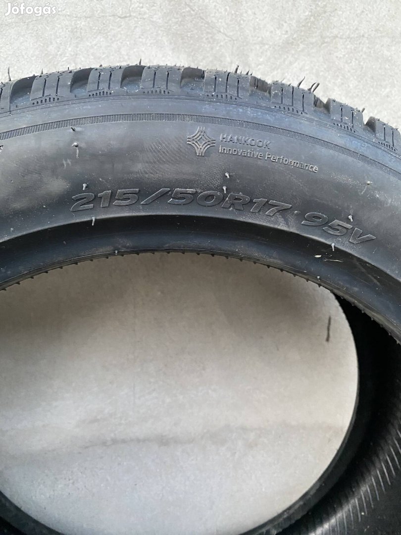 Hankook Téli Gumiabroncs Gumi ( 2 méret!) 215/50R17 95V