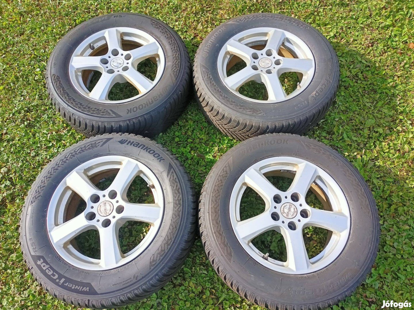 Hankook Teligumigarnitura Enzo Alufelnin egy szezont hasznalt elado