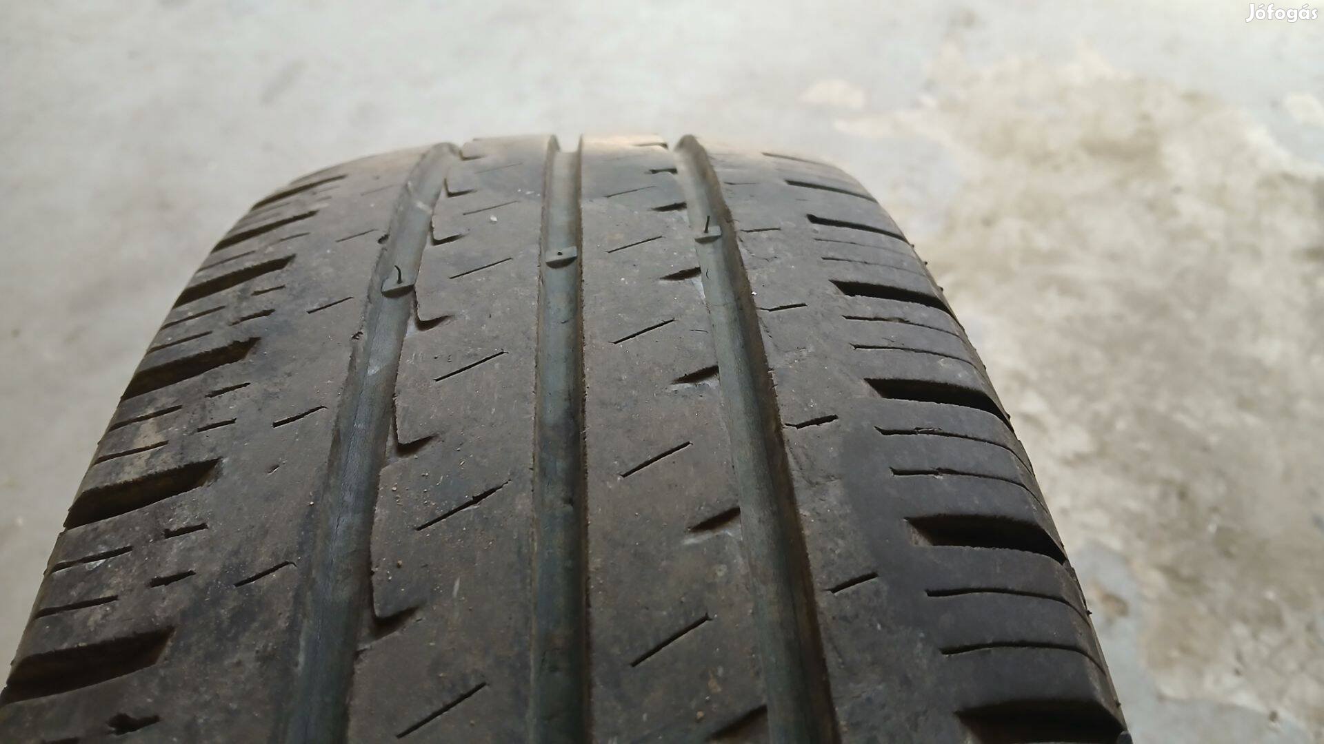 Hankook Vantra Lt 215/70R15C gumi
