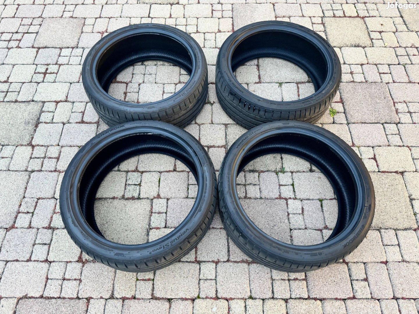Hankook Ventus S1Evo3 Nyárigumi ZR20 245/35 95Y (újszerű)