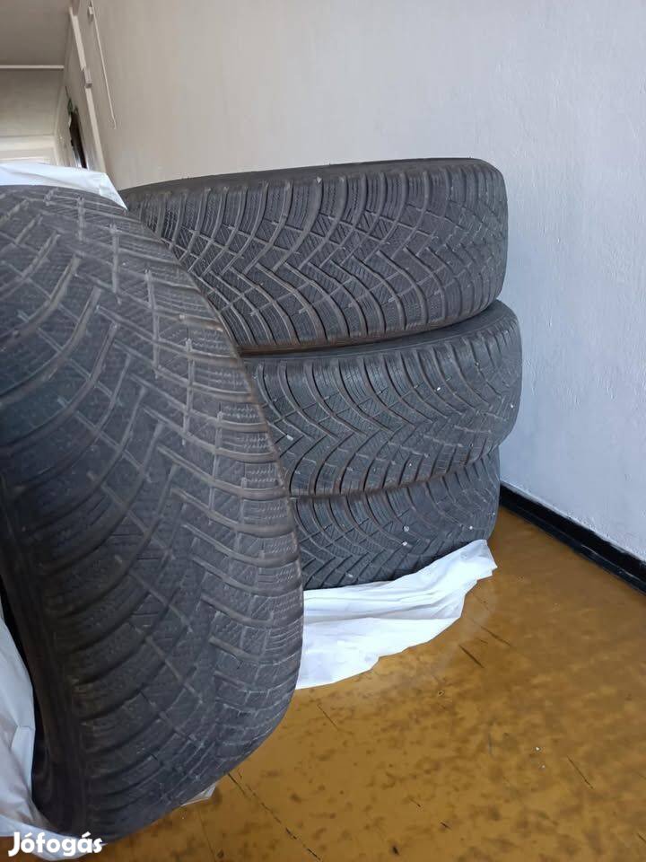 Hankook W462 Winter i*cept RS 3 215/55 R17 98V XL