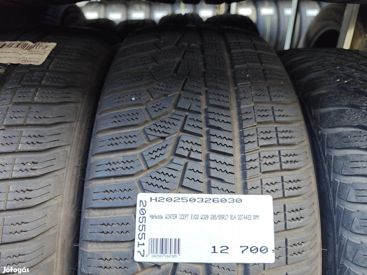 Hankook WINTER ICEPT EVO2 W320 205/55R17 91H DOT4422 5MM HASZNÁLT