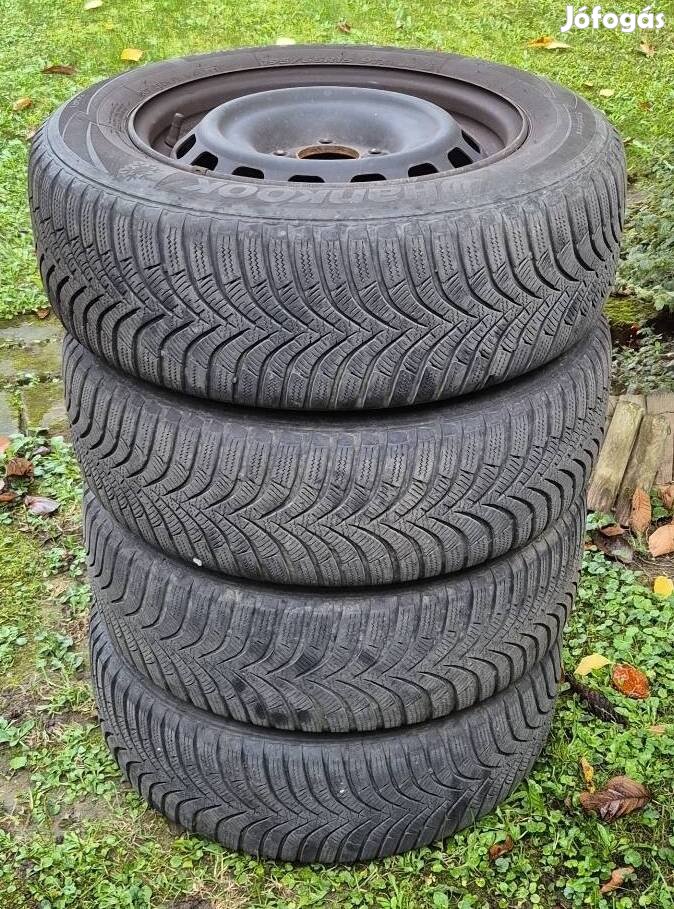 Hankook Winter I*cept RS 2 // alig használt 4db 17R gumi felnivel