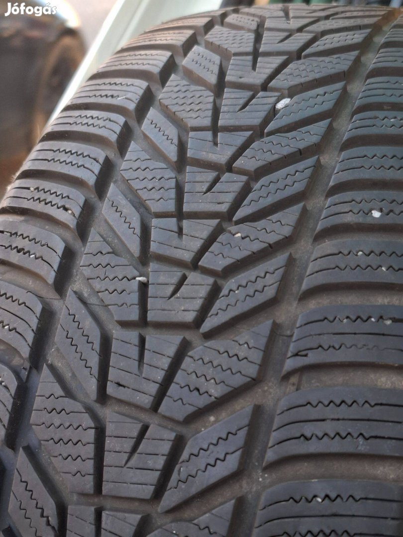 Hankook Winter Icept Evo 3 téli gumi garnitúra eladó!