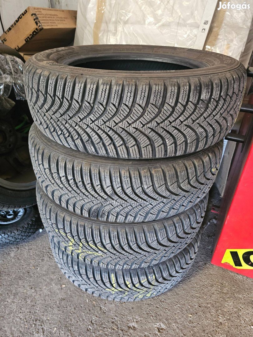 Hankook Winter Icept RS2 185/65 R15 7mm fölött!!!