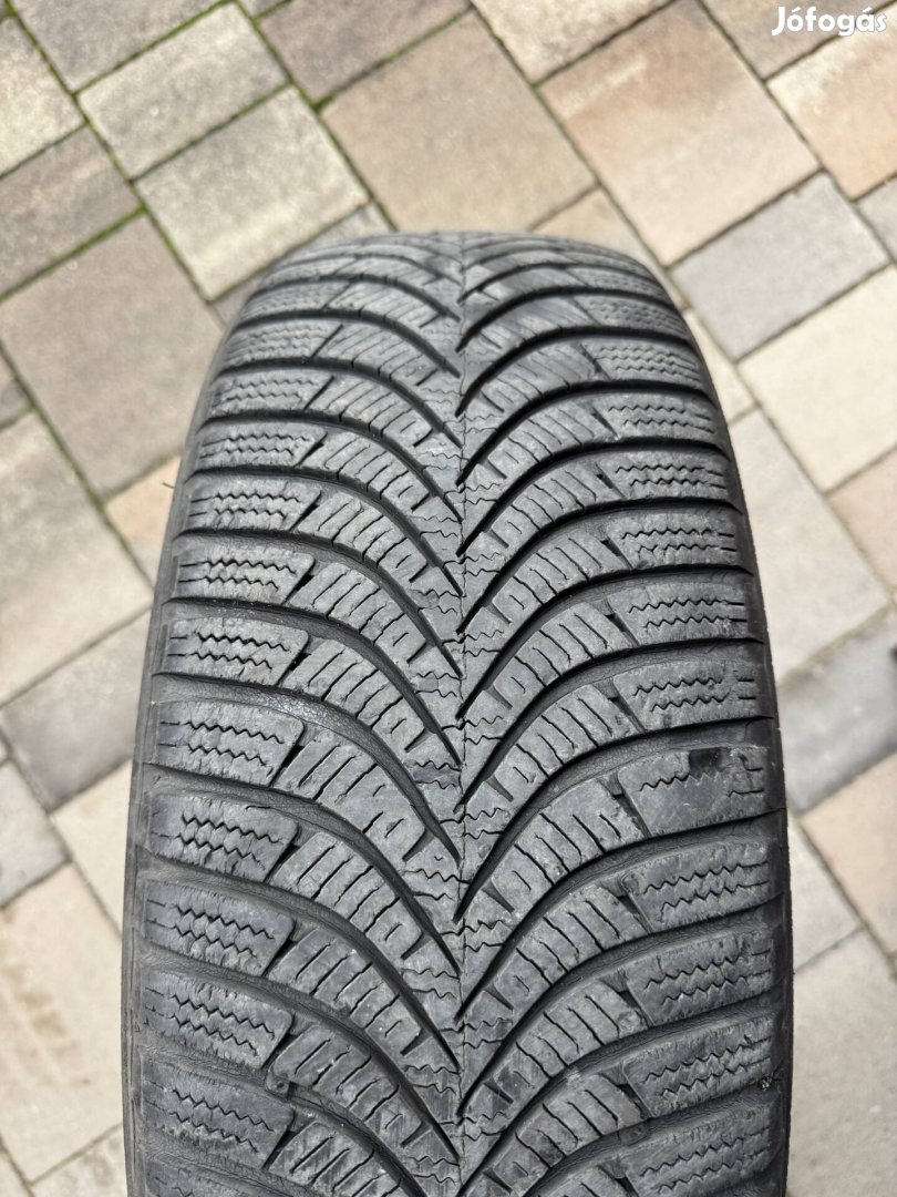 Hankook Winter Icept RS2 185/65/R15