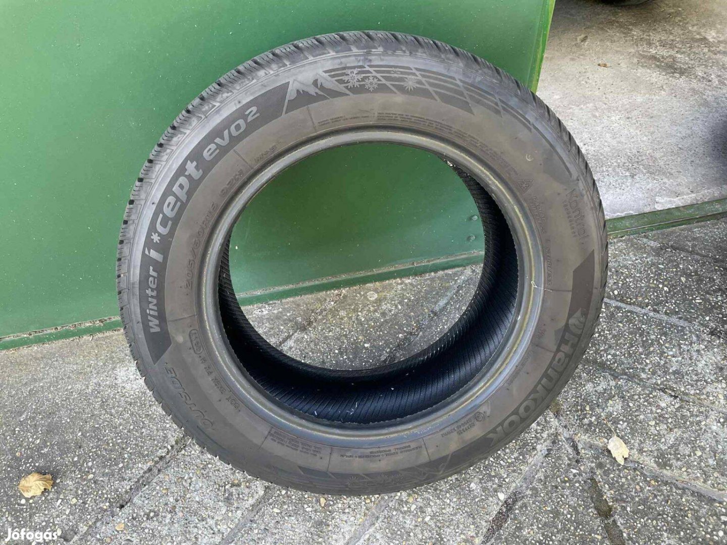 Hankook Winter Icept evo2 205/60R16 méretben használt téli gumi 4db