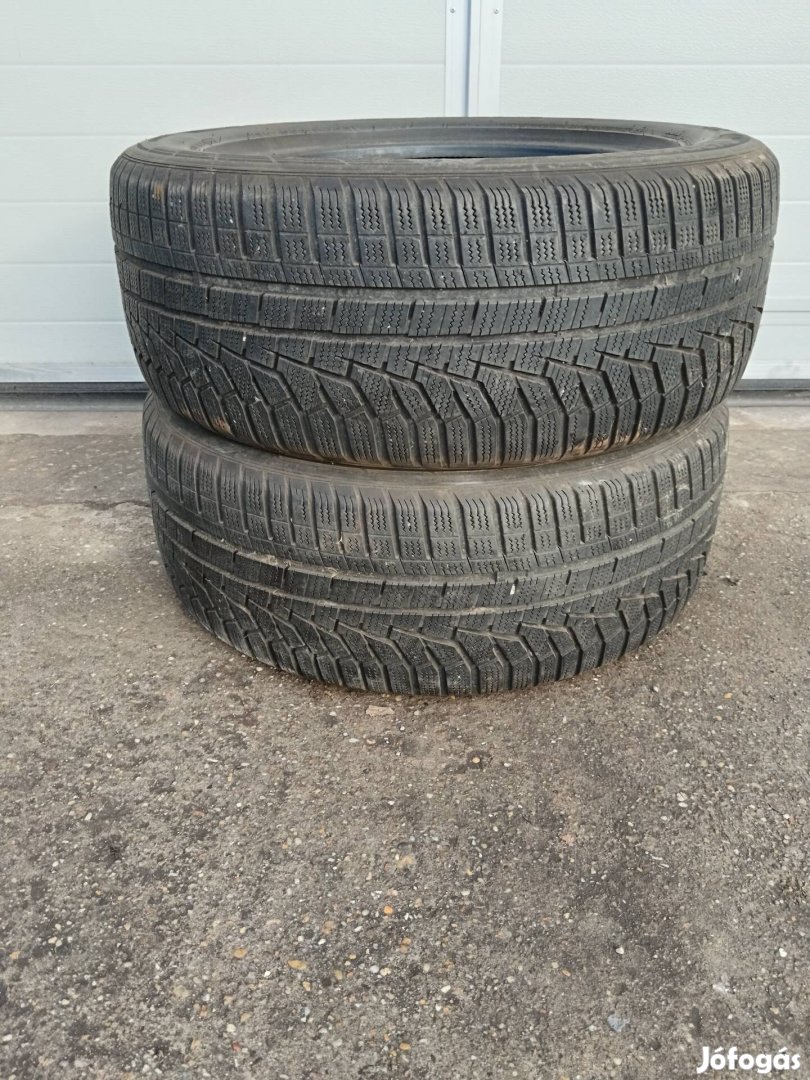 Hankook Winter Icept evo2 235/55R17 