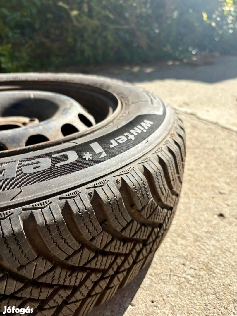 Hankook Winter i*cept RS3 175/70 R14 84T téli gumi + felni