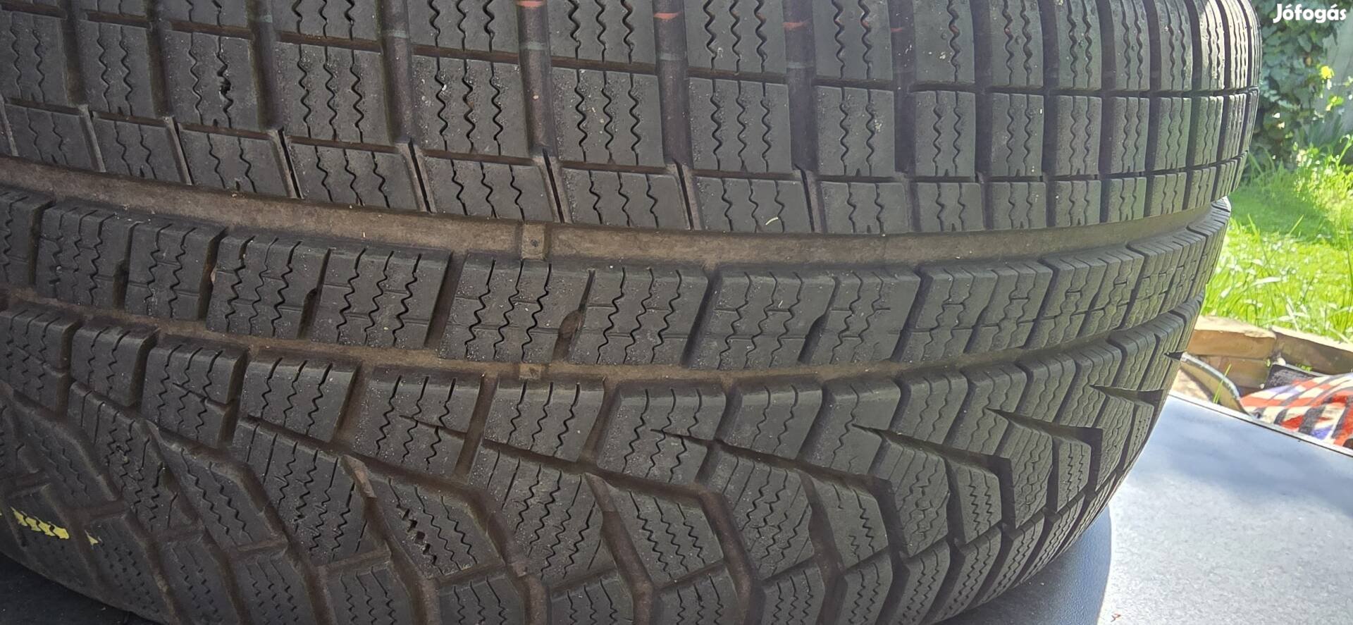 Hankook Winter i*cept evo2 225/45/18