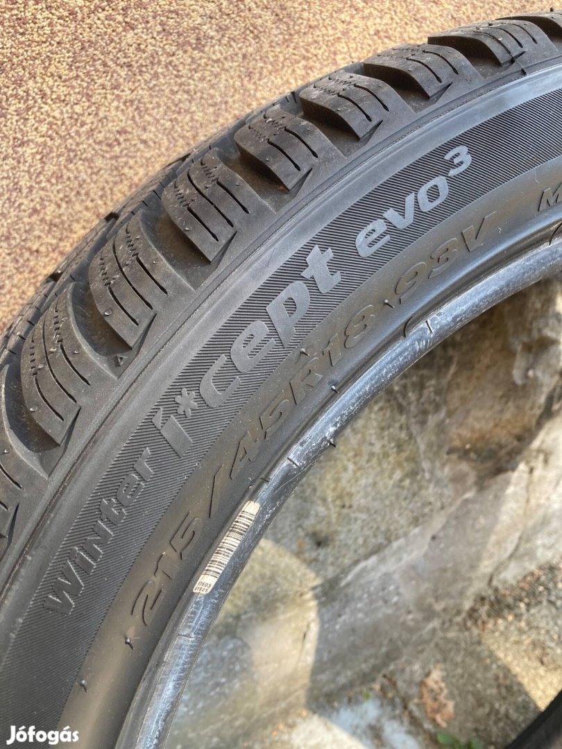 Hankook Winter icept evo3 téligumi 215/45 R18