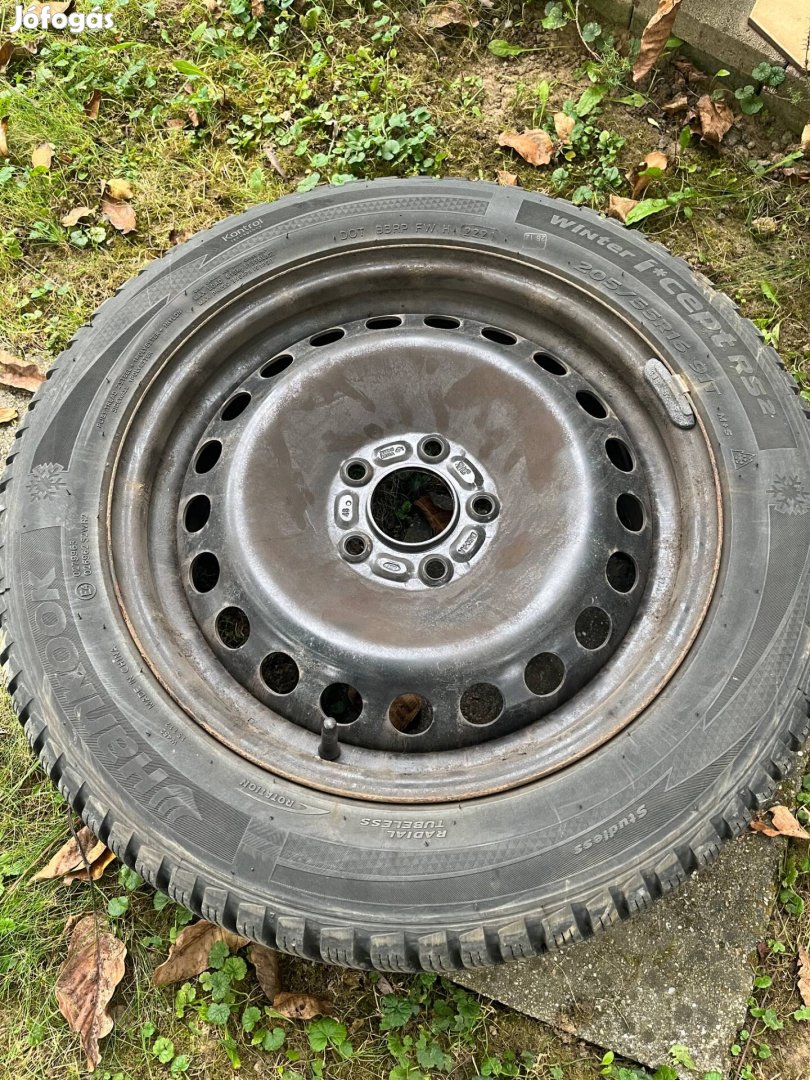 Hankook Wintercept RS2/ Yokohama Bluearth Winter V905 acélfelnin