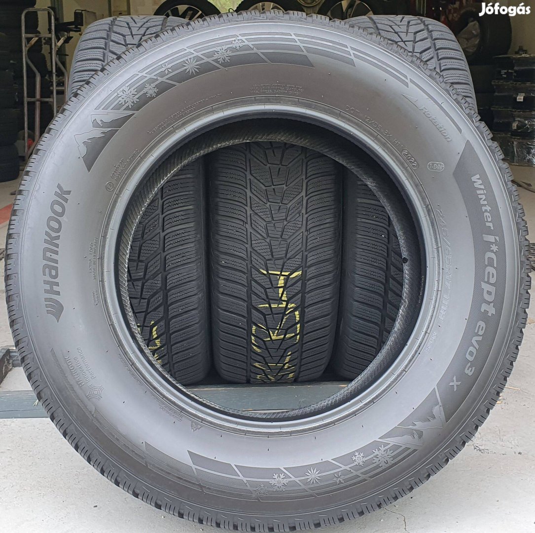 Hankook Wintericept Evo3 245/65 R17 téli gumi 4db /T151