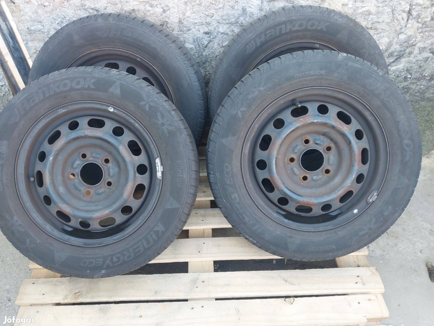 Hankook abroncs